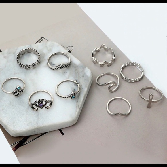 10 piece Ring Set - Picture 3 of 4